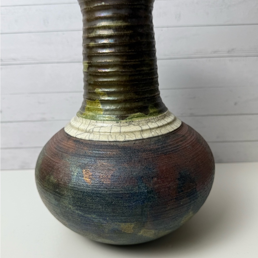 Vintage Raku Pottery Flower Vase 9.5” By Sergio Naduville SIGNED - Picture 5 of 8
